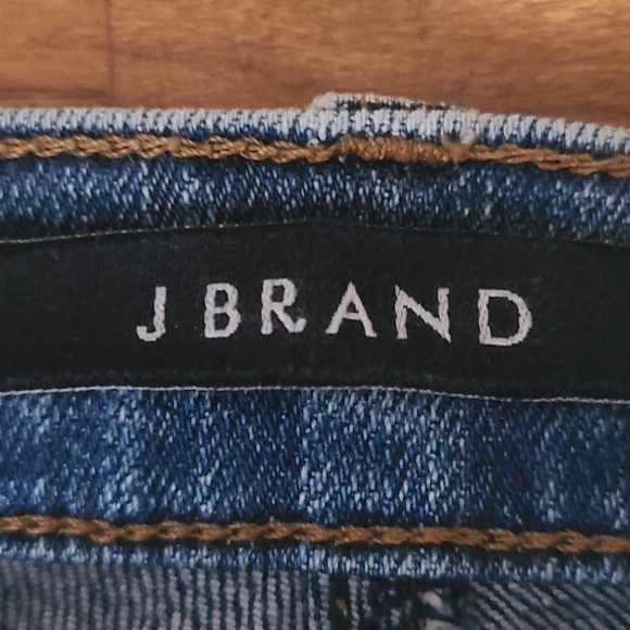 J Brand High Rise Crop Jeans - Size 27 - Picture 2 of 5